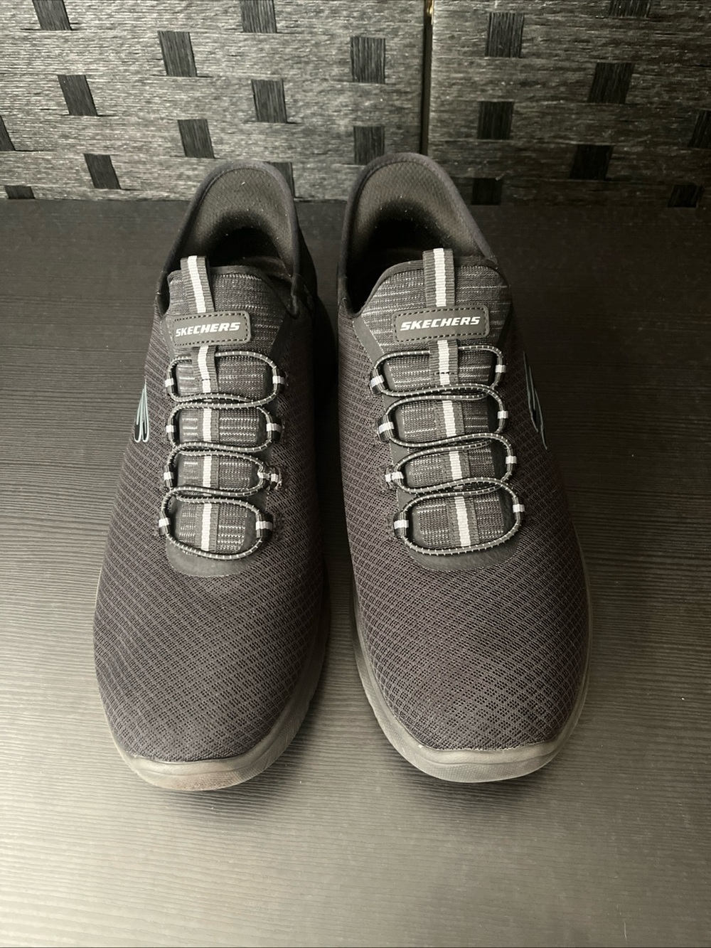 Skechers Men's Hands-Free Slip-Ins Summits High Range Size 11.5 Wide Black